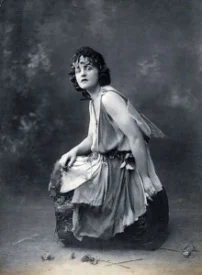 Pamela Lynwood Travers